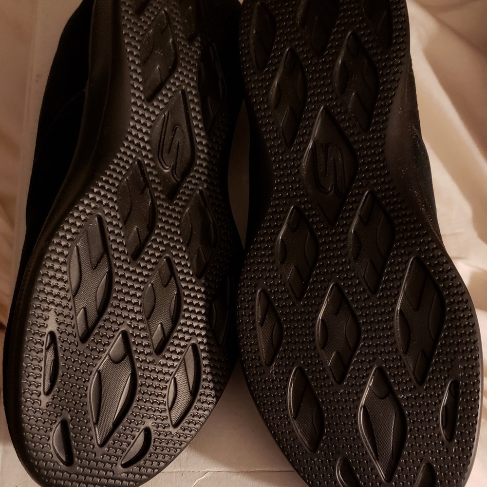 Go skechers